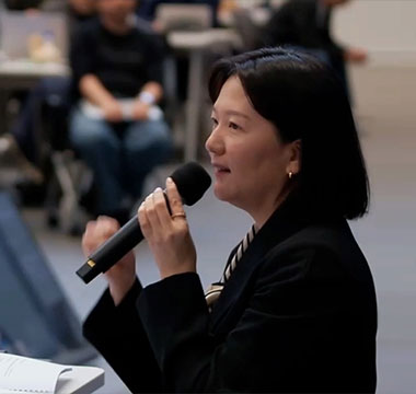 시장이 변화할 때, 우리는 묻습니다. 팀네이버 작전타임 이미지